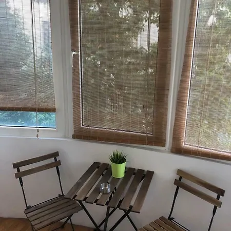 Appartement Green With Terrace 12 Bucarest